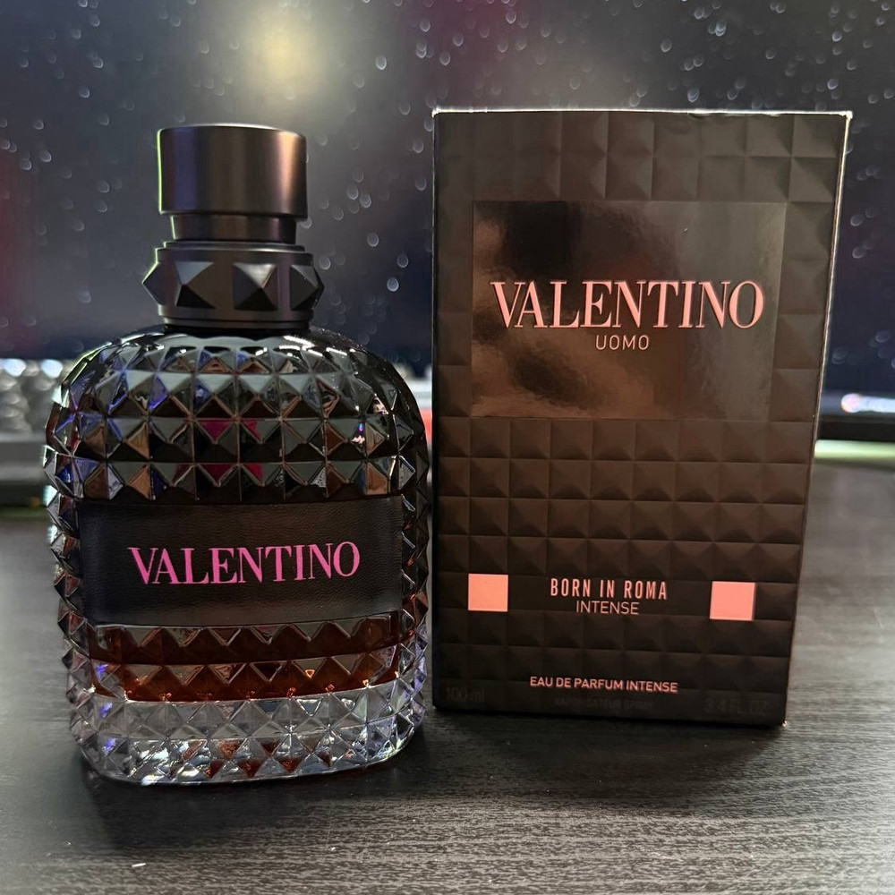 Valentino Uomo Born In Roma Intense Eau de Parfum Spray, Regular Size 3.4 fl oz
