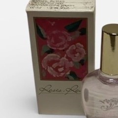 *m4 Avon roses roses out of the past mini cologne splash .5 fl oz