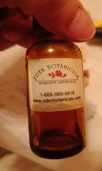 Pure CO2 Extract Sandalwood Oil from India +20 yrs old , 2 Vials (2 X .59ml)