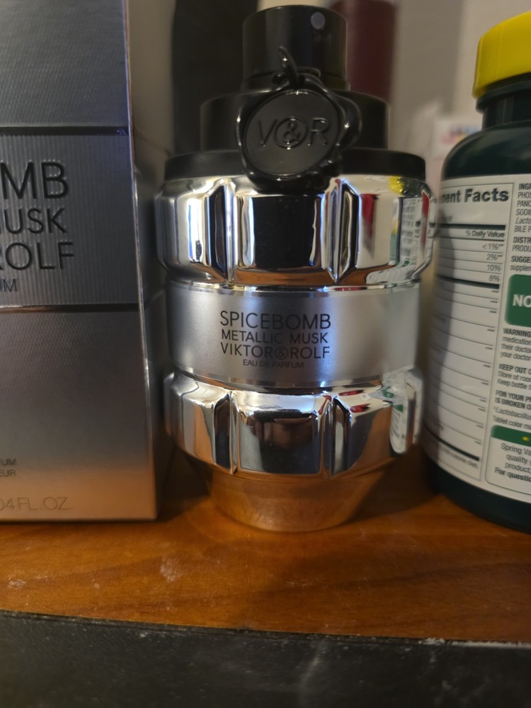 Viktor & Rolf Spicebomb Metallic Musk Eau de Parfum 90ml/3 oz