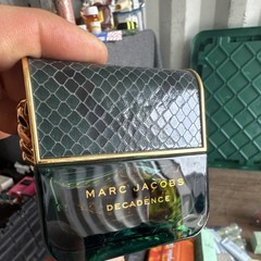Marc Jacobs Decadence Eau de Parfum Spray 1 fl oz Regular Size