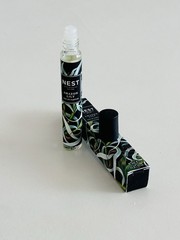 Nest New York Amazon Lily Eau de Parfum Rollerball 0.27 fl oz