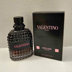 Valentino Born In Roma Eau de Toilette Spray Regular Size Fragrance 3.4 fl oz
