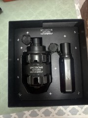 Viktor & Rolf SPICEBOMB INFRARED Gift Set Eau de Toilette Spray 3.04 oz+ 0.68 oz