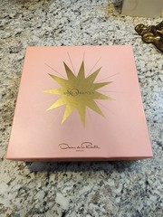 Oscar de la Renta “So de la Renta” 2- Piece Set, 1.7oz Perfume and 4.2oz Lotion