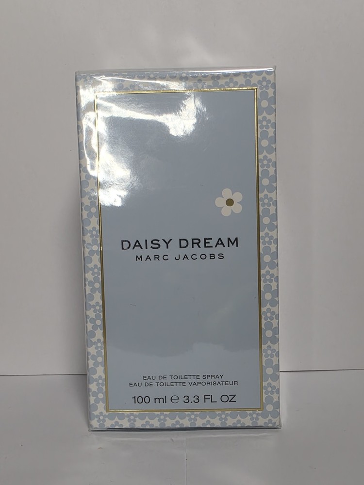 Marc Jacobs Daisy Dream Eau de Toilette Spray 3.3 fl oz (100ml) $142