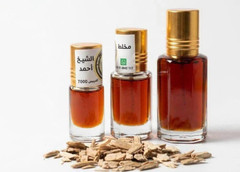 Sheikh Ahmed Moroccan &Cambodian Oud & Siberian Musk 12ml Tola perfume/Agarwood