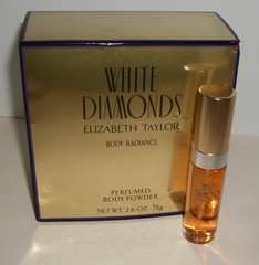Elizabeth Taylor WHITE DIAMONDS .33 oz EDT Travel Spray & 2.6 oz Body Powder New