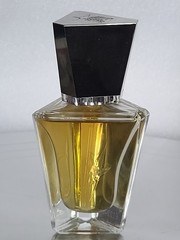 Eau de Star by Thierry Mugler Eau de Toilette Spray 0.8 fl.oz/25 ml w/out Box