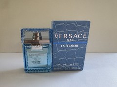 Versace Man by Versace Mini Eau Fraiche 5ml 0.17 US fl oz (Men) Eau De Toilette