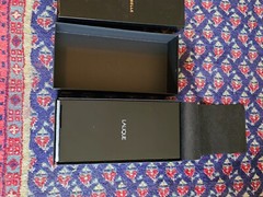 Open box LALIQUE NOIR PREMIER FLEUR UNIVERSELLE