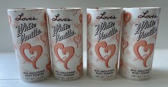 Love’s White Vanilla 4 x 1.5oz Skin Smoothing Body Powder Read Listing New 4 Pcs