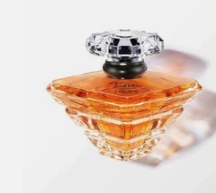 Tresor by Lancome L’Eau De Parfum Spray for Women 3.4 Oz / 100ml New Sealed