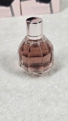 (10) Viktor & Rolf Flowerbomb L’Eau De Parfum 0.24 fl oz (Mini Splash for Women)