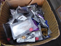 WAREHOUSE CLEANUP SALE 100 PERFUME VIALS MEN+LADIES RANDOMLY PICKED .34 EACH