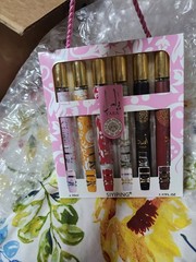 SIYIPING YARA Eau de Parfum Spray Gift Set 35ml x6 1.17 fl oz 2031