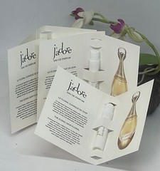 4x Dior J’Adore Eau De Parfum Spray – .03 fl oz/ 1 ml Vial in Card – New