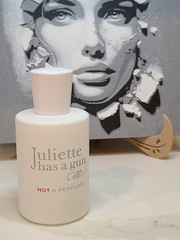 JULIETTE HAS A GUN MMMM… Eau De Parfum Spray 1.7 Oz / 50 ml BRAND NEW SEALED!