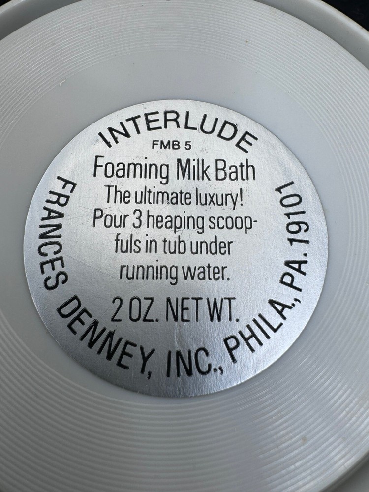 Vintage INTERLUDE Francis Denney Foaming Milk Bath 2oz Powdered Sealed RARE