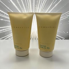 2 Vintage 1990 “Realities Original” Body Cream Liz Claiborne Cosmetics – 3oz x 2