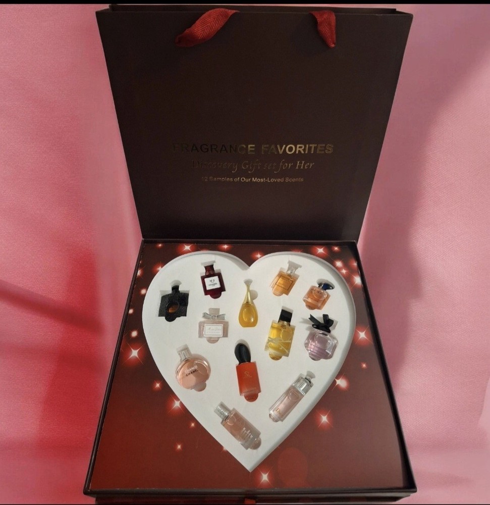 Fragrance Favorites Discovery Gift Set for Her, 12 Sample Size Scents