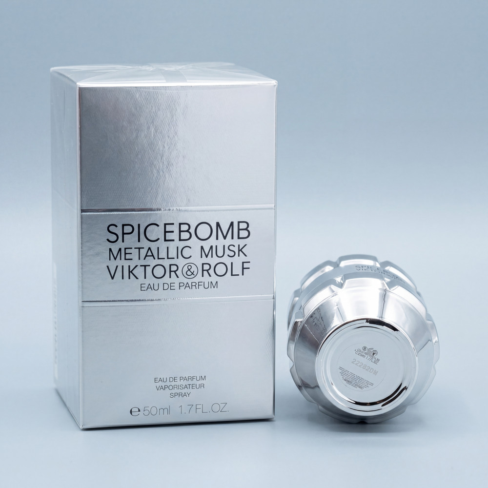 VIKTOR & ROLF SPICEBOMB METALLIC MUSK EDP COLOGNE SPRAY 1.7OZ 50ML BRAND NEW
