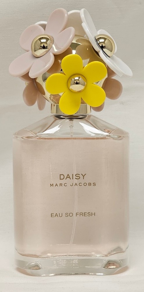 Marc Jacobs Daisy Eau so Fresh 125ml 4.2. Oz EDT Spray As In Picture