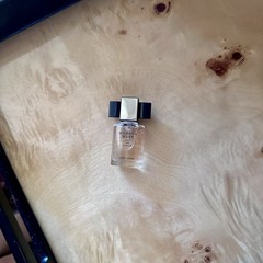 Estée Lauder Modern Muse Miniature Eau de Parfum Spray .14 fl oz / 4 ml