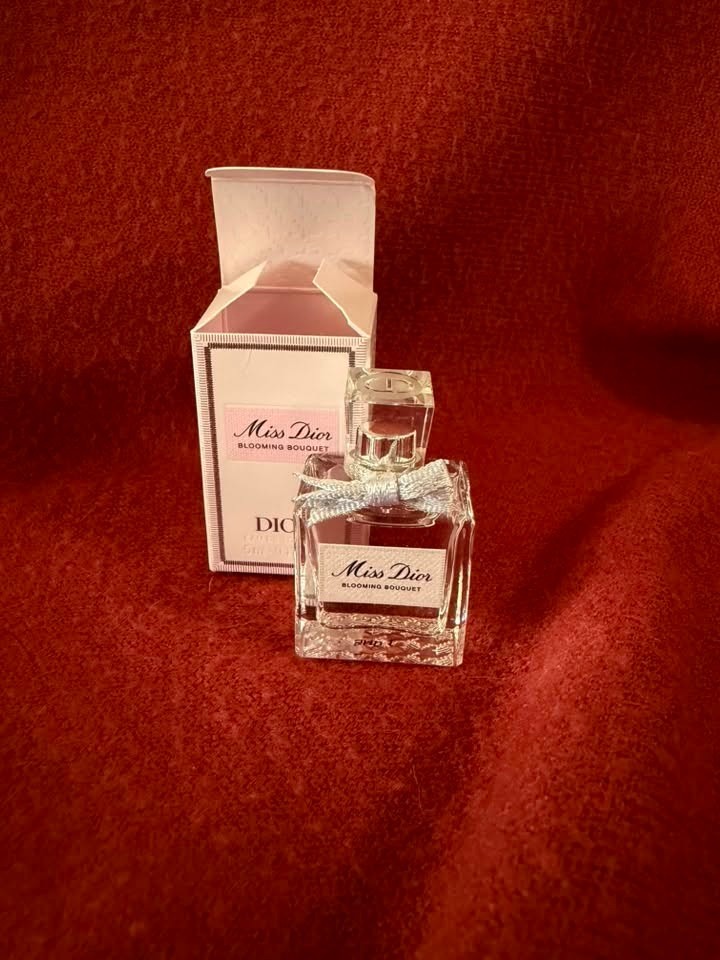 Dior Miss Dior 5 ml/0.17 fl oz Women’s Eau de Toilette Collectable Dabber