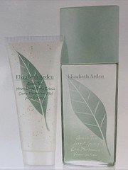 Green Tea by Elizabeth Arden Eau Parfumee Scent Spray 3.4 oz & Scented Cream