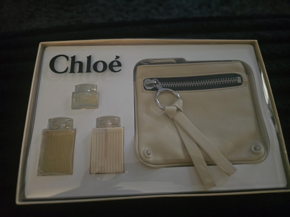 Chloé Chloé Travel Gift Set EDP Spray 5mL + Lotion 30mL + Gel 30mL