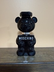 MOSCHINO Toy Boy Eau De Perfume. 30 ml. Made In Italy.