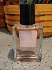 Beauty Pie She Brought Peonies EDP 1.69 Oz 50 ml