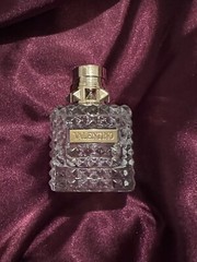 Valentino Donna Women’s Eau de Perfume – 1 fl oz