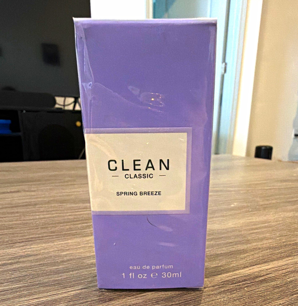CLEAN Classic Spring Breeze Eau de Parfum Spray 1 fl oz / 30 ml Vegan