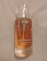 Supersuite Caramel Temptress Eau de Parfum Intense Spray Sample 0.17 fl oz