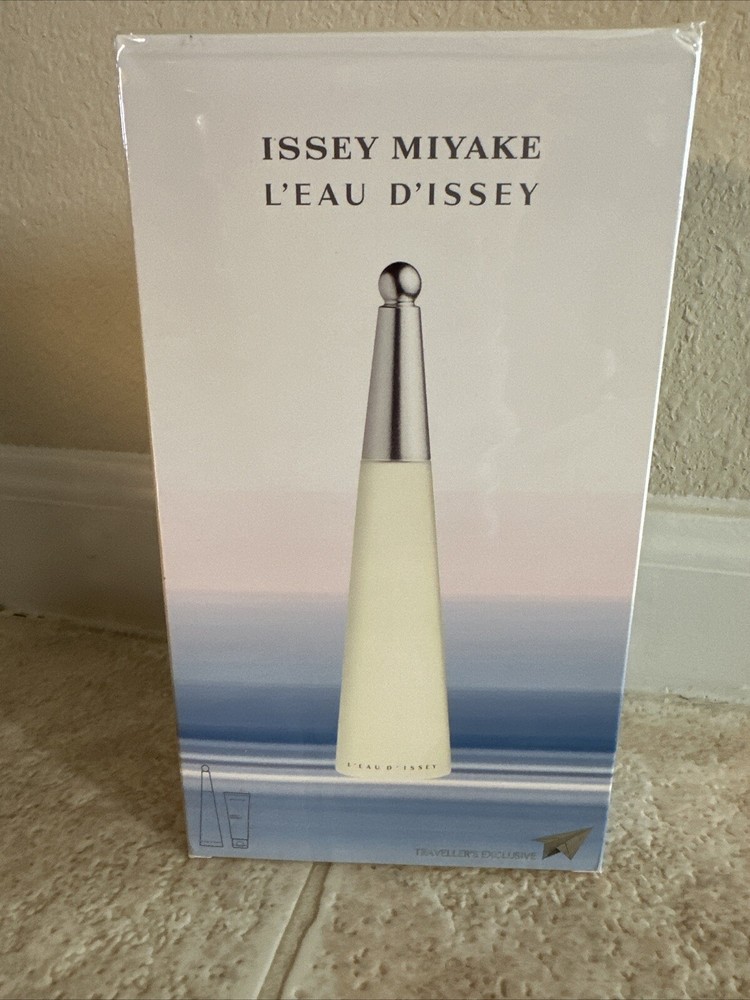 L’eau d’Issey by Issey Miyake for Women 2 Piece Set – 3.3 oz EDT + 2.6 oz Cream