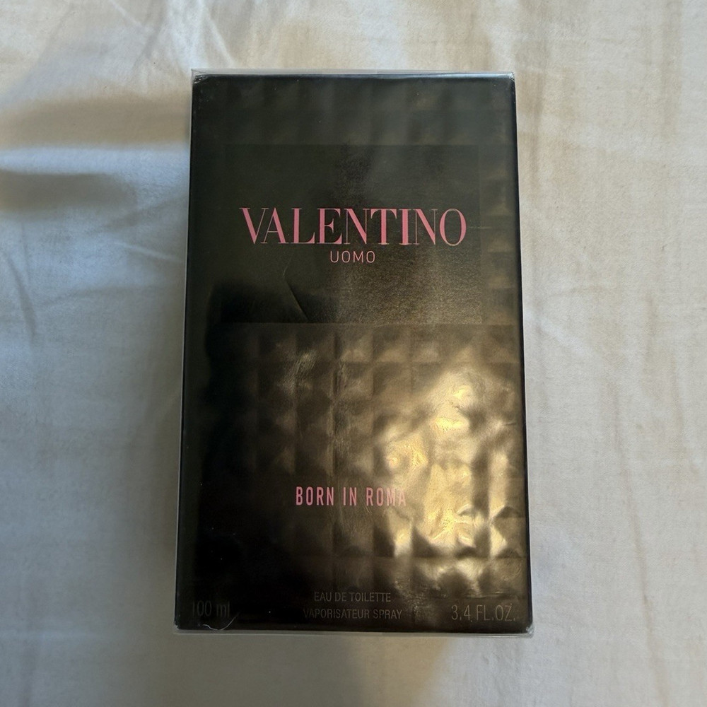 Valentino Uomo Born in Roma Eau de Toilette Spray, Regular Size 3.4 fl oz