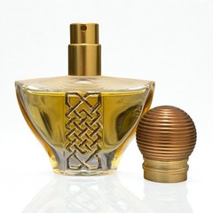 Nicole Miller Frenzy Eau de Parfum Spray 0.5 OZ – New Discontinued