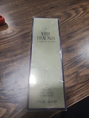 White Diamonds by Elizabeth Taylor 1.7 oz EDT Perfume for Women New In Box