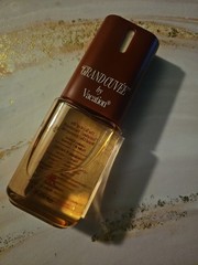 VACATION AFTERSUN BODY MIST(BROWN)