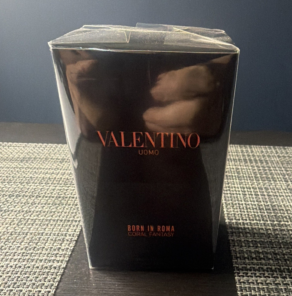 Valentino Uomo Born In Roma Coral Fantasy Eau de Toilette Spray, 1.7 fl oz