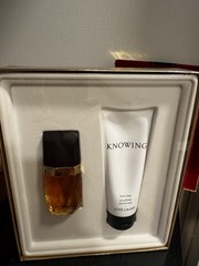 Estée Lauder Knowing Essence of Knowing EDP Spray 1 fl oz + Body Lotion Set