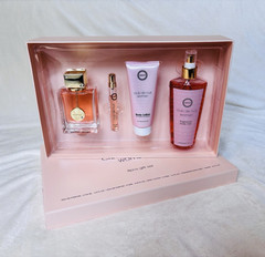 Armaf Club de Nuit Woman Gift Sets Spray, Regular Size 4 Pcs Set