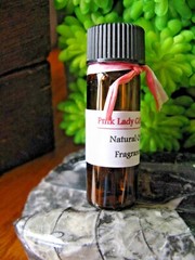 New Bibliotheque Type Premium Fragrance Body Oil – 4ml.
