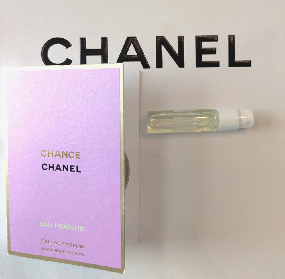 Chanel Chance Eau Fraiche (0.05 Oz / 1.5 ML) EDP Sample Spray New With Card