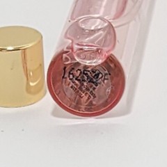 Vera Bradley Macaroon Rose Eau de Toilette Spray 0.33 oz / 10 mL Travel Size
