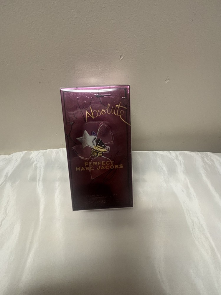 Marc Jacobs Perfect Absolute 3.3oz Edp Spray For Women