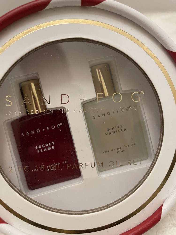 SAND + FOG Holiday Set Secret Flame White Vanilla Christmas Gift NWT