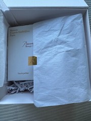 Maison Francis Kurkdjian Baccarat Rouge 540 EDP , free mini candle & 2 samples!